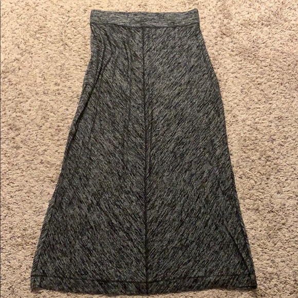 Lou & Grey Dresses & Skirts - Dark gray maxi skirt